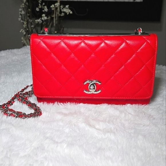 Accessories - LARGE LUXURY GOLDEN BUYER APPRECIATION BUNDLE